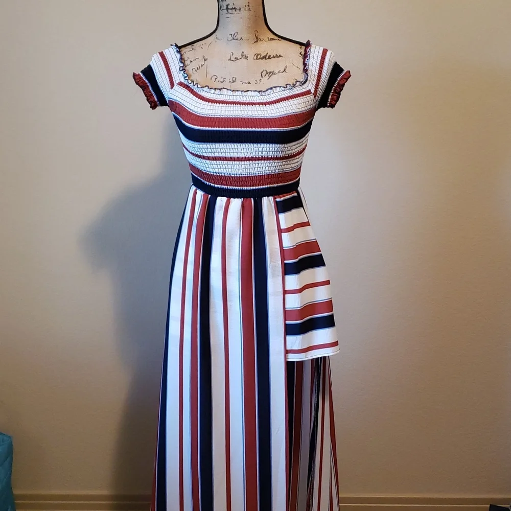 Versatile romper - Picture 1 of 7